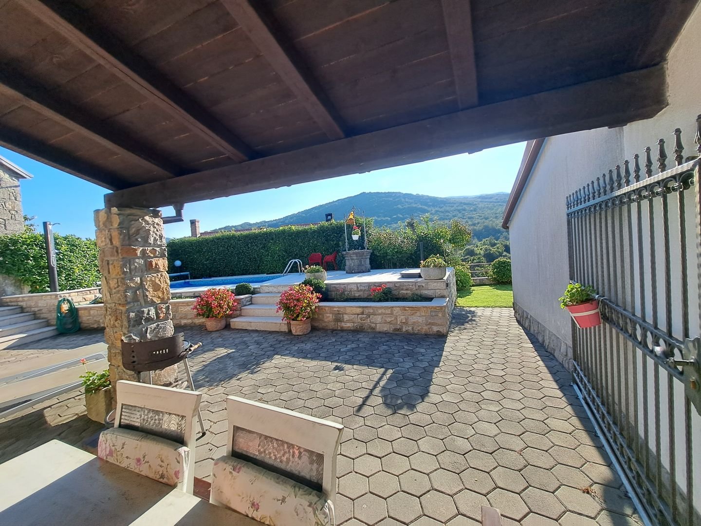 Kuća Na prodaju - Primorsko-goranska Matulji
