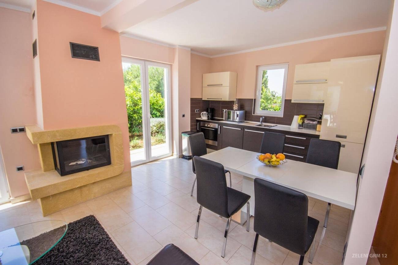 Casa In vendita - Splitsko-dalmatinska Supetar