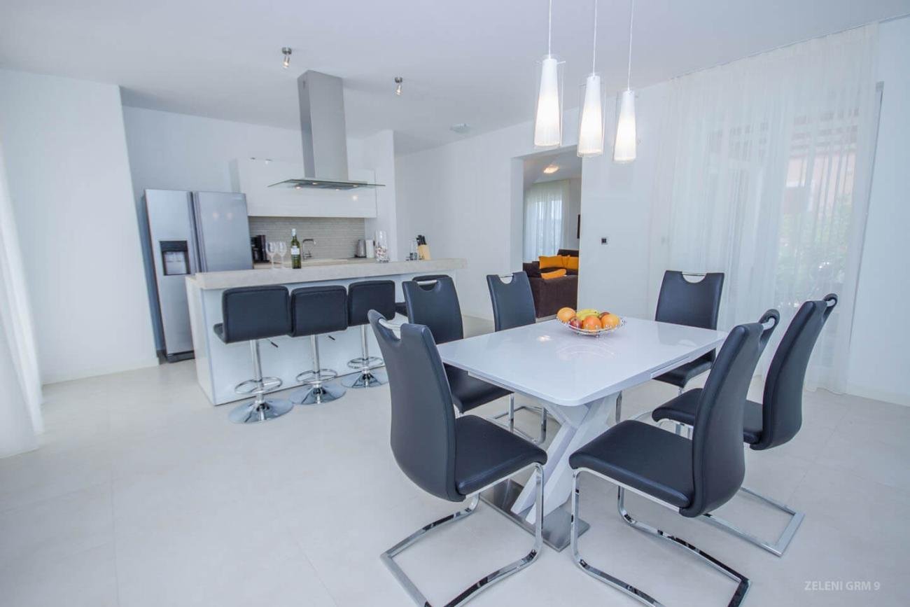Casa In vendita - Splitsko-dalmatinska Supetar