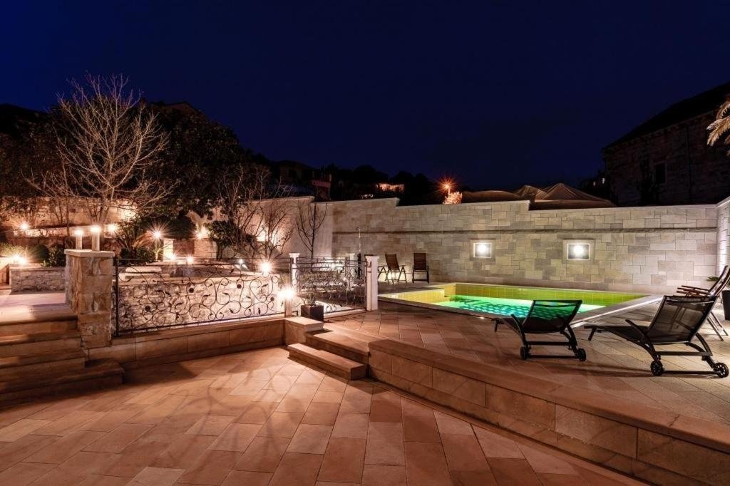 Hotel Zu verkaufen -  Brač