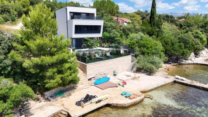 Casa in vendita 210 m² – Posedarje