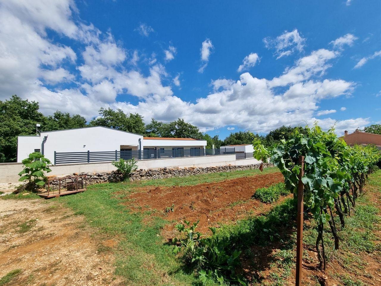 House For sale - Istarska Svetvinčenat