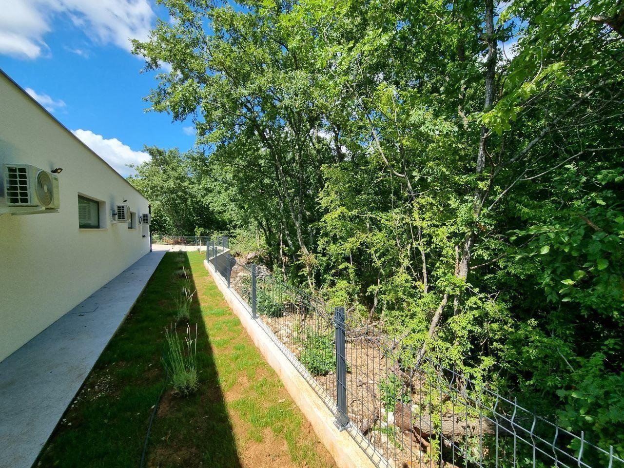 House For sale - Istarska Svetvinčenat