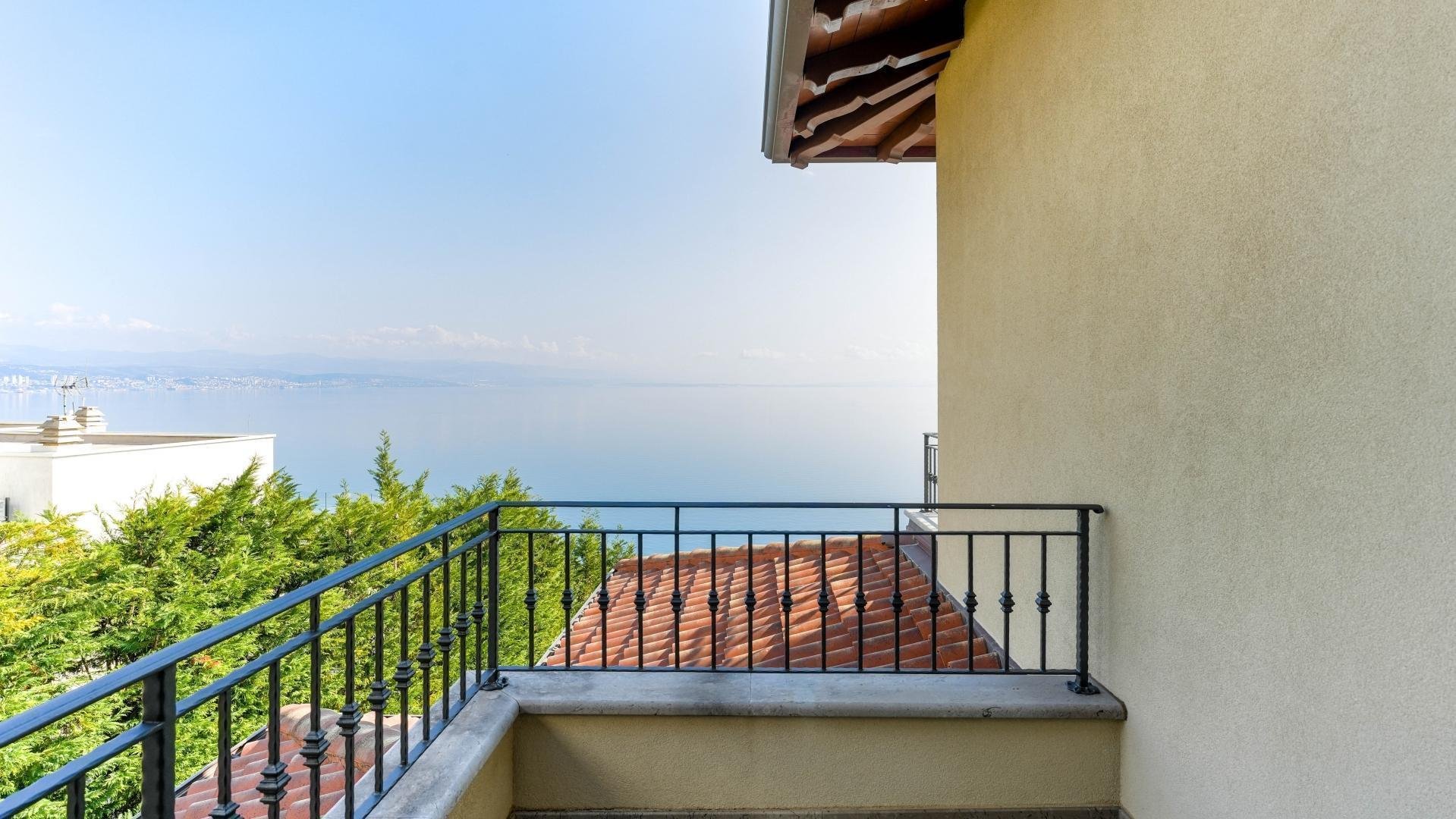 Hiša Na predaj -  Opatija