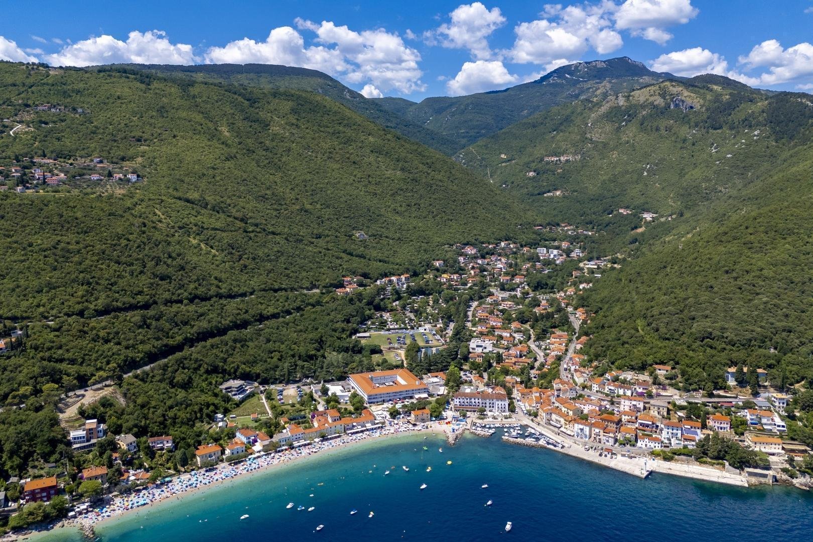 Hiša Na predaj - Primorsko-goranska Mošćenička Draga