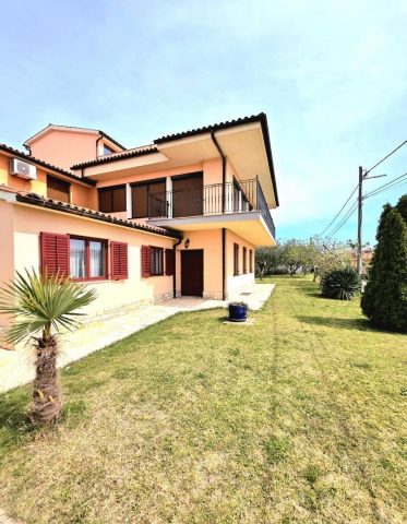 Hotel na prodaju 523 m² – Galižana