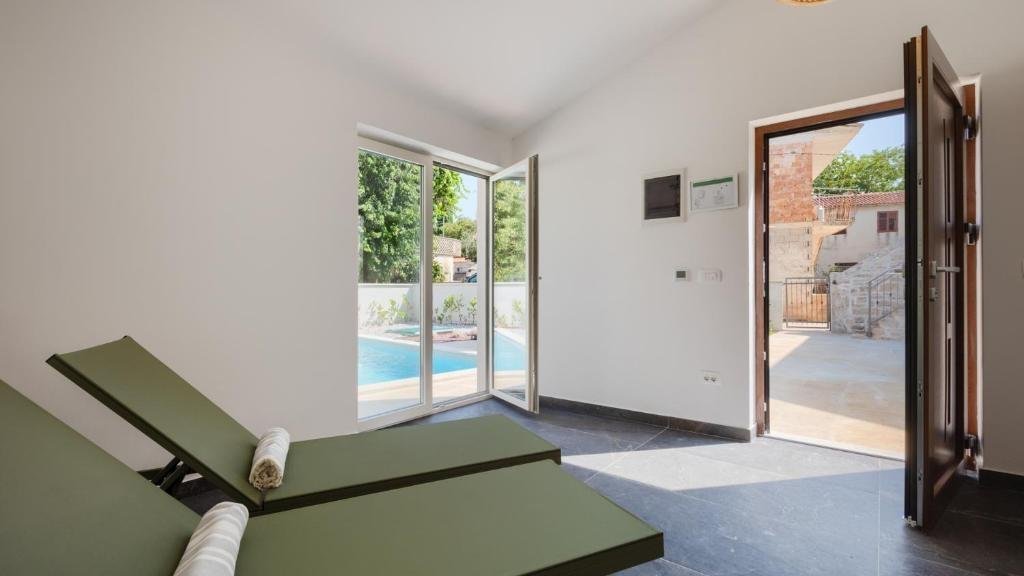 House For sale - Istarska Višnjan