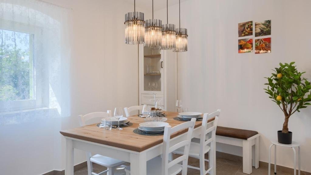 House For sale - Istarska Višnjan