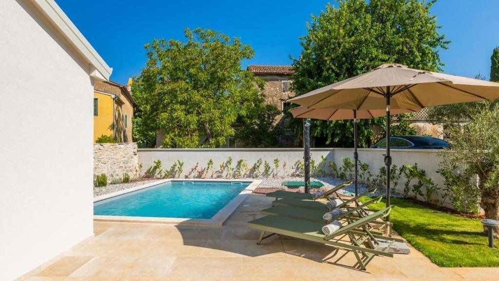 House For sale - Istarska Višnjan