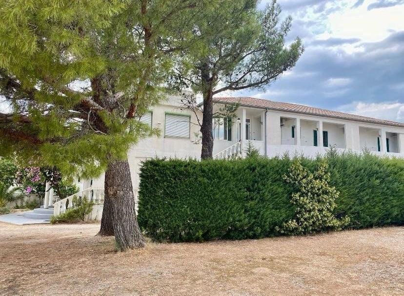 Hotel Naprodaj - Zadarska Starigrad