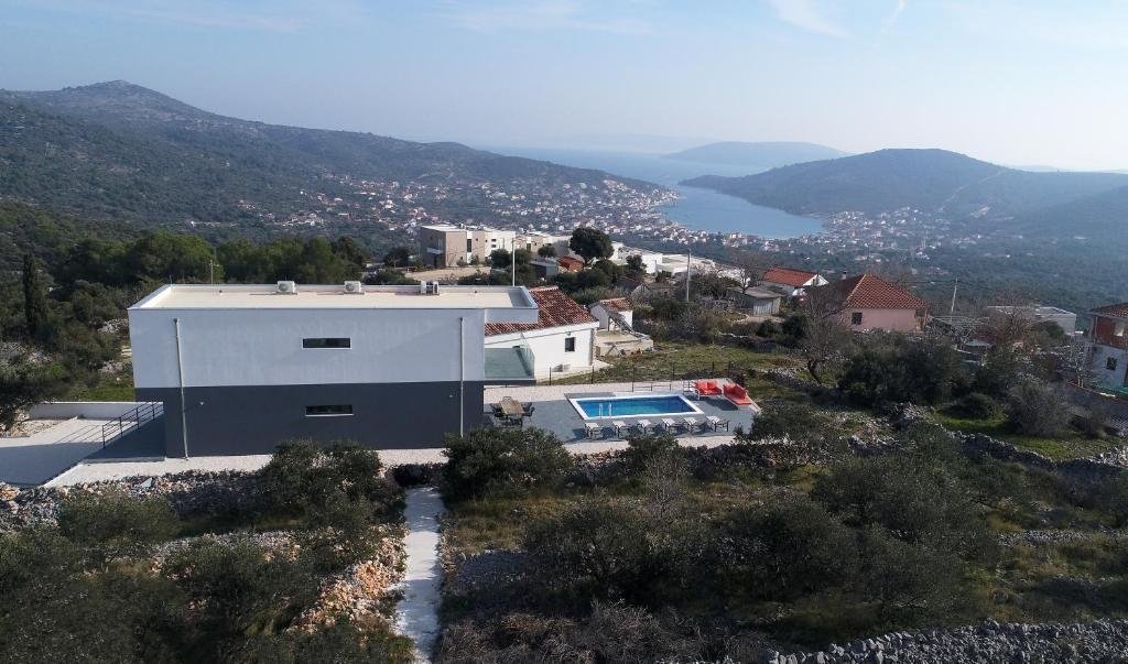 Casa In vendita - Splitsko-dalmatinska Marina - foto 1/24