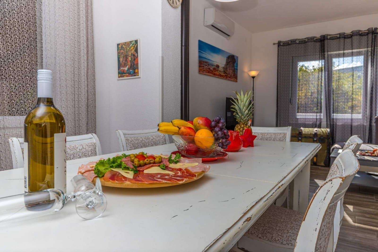 House For sale - Primorsko-goranska Vinodolska Općina
