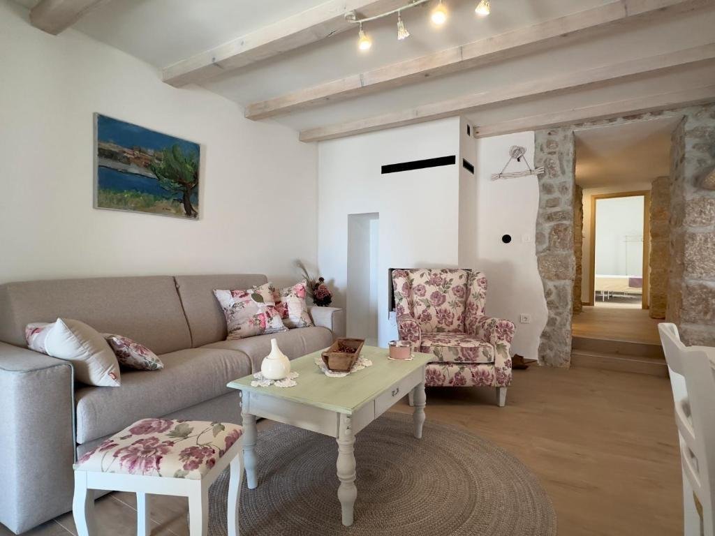 House For sale -  Novi Vinodolski