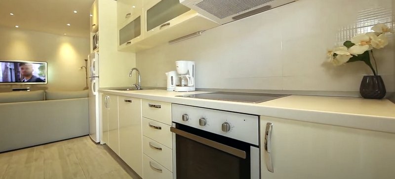 Hotel Na predaj - Splitsko-dalmatinska Tučepi