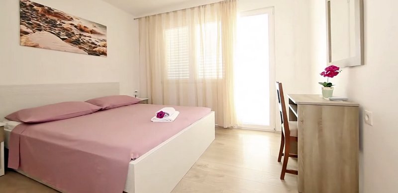 Hotel Na predaj - Splitsko-dalmatinska Tučepi