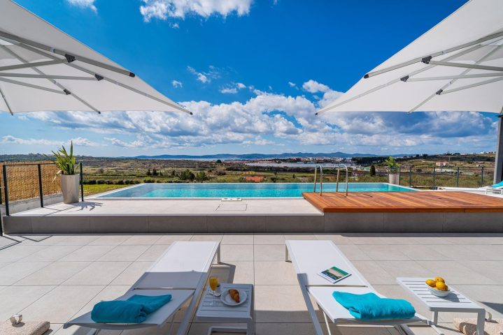 Kuća na prodaju 745 m² – Zadar
