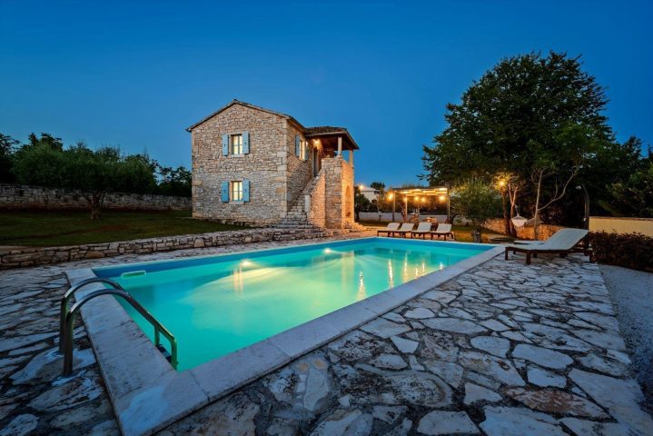 House For sale — Sveti Lovreč