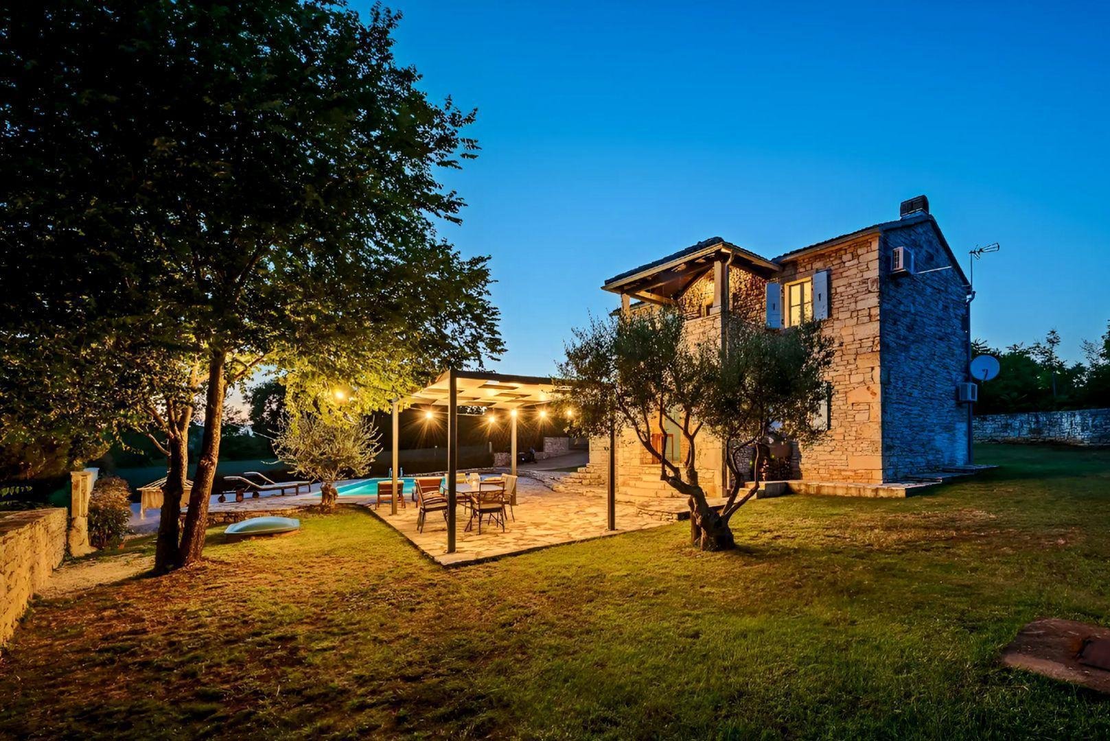 Kuća Na prodaju -  Poreč
