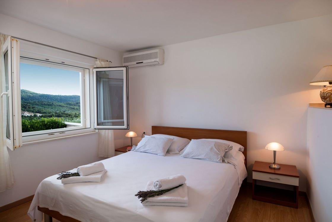 Casa In vendita - Splitsko-dalmatinska Supetar