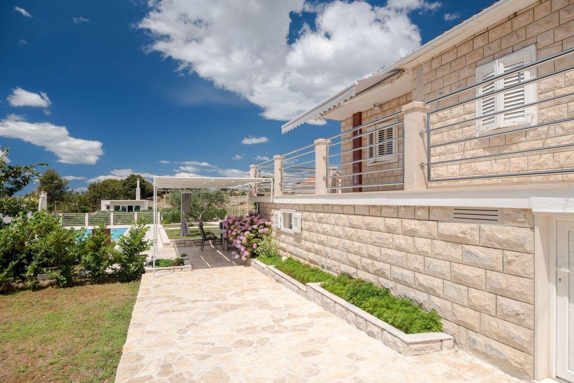 Casa In vendita - Splitsko-dalmatinska Supetar