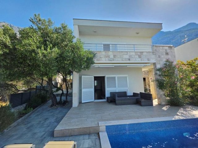 Haus Zu verkaufen - Splitsko-dalmatinska Makarska - foto 5/11