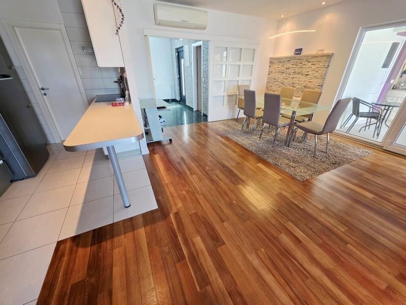 Haus Zu verkaufen - Splitsko-dalmatinska Makarska