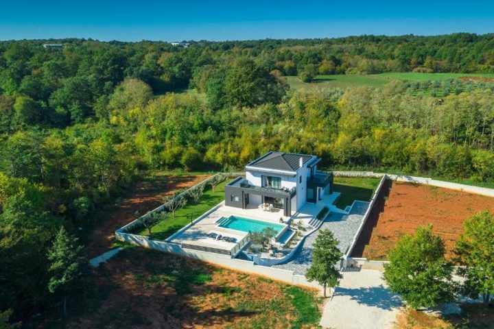 Kuća na prodaju 195 m² – Barban