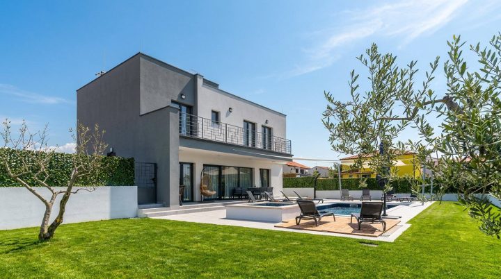 Kuća na prodaju 204 m² – Poreč