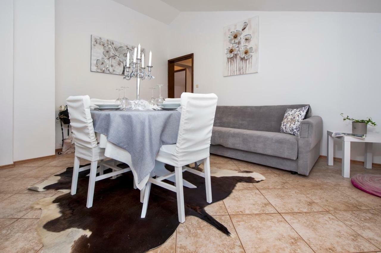 Hotel For sale - Istarska Rovinj