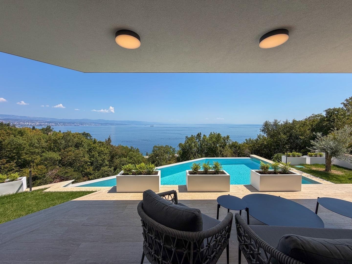 House For sale - Primorsko-goranska Opatija - Okolica