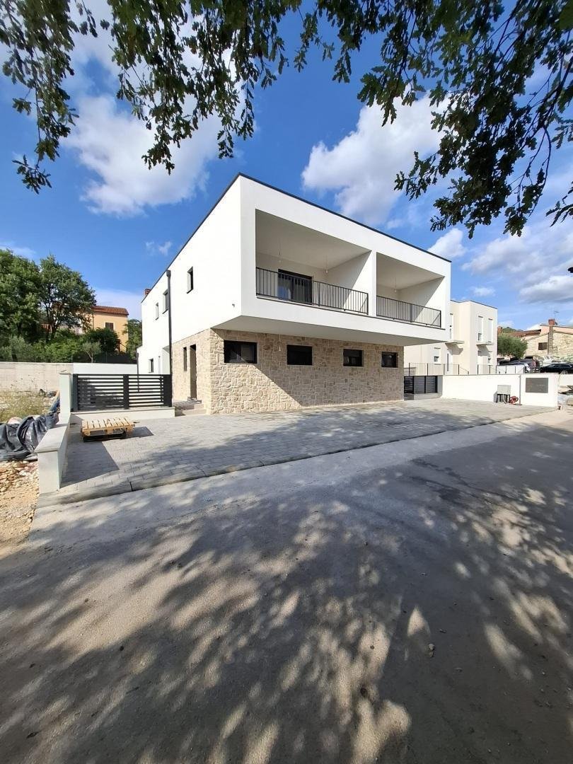 Maison À vendre - Istarska Umag - foto 1/13