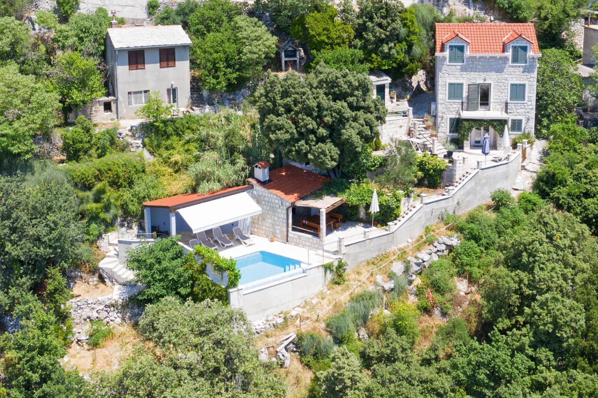 House For sale - Splitsko-dalmatinska Baška Voda