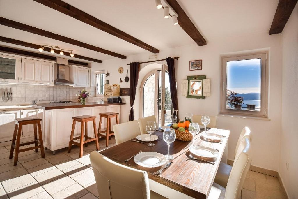 House For sale - Splitsko-dalmatinska Baška Voda