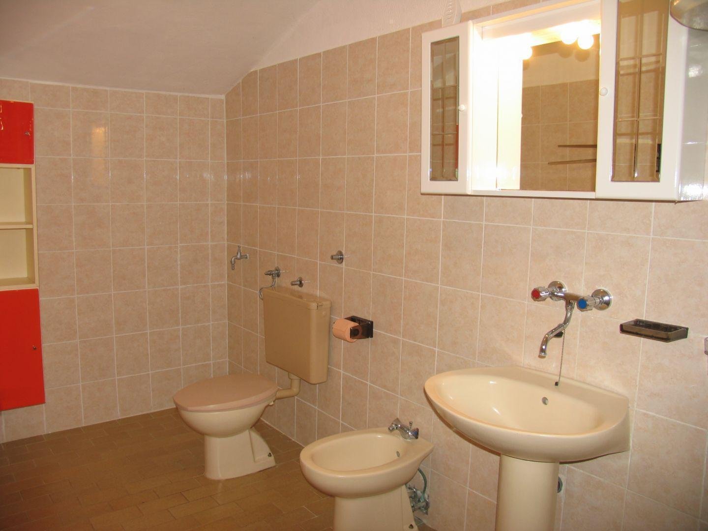 Hotel Na prodaju - Zadarska Povljana