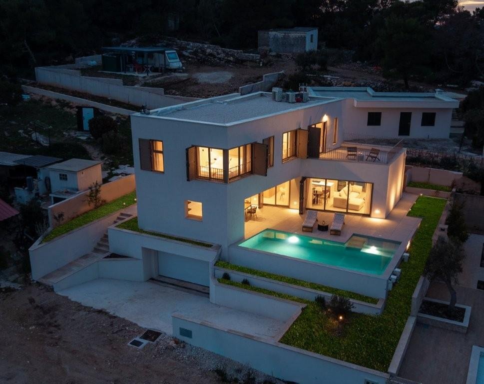 House For sale - Splitsko-dalmatinska Supetar