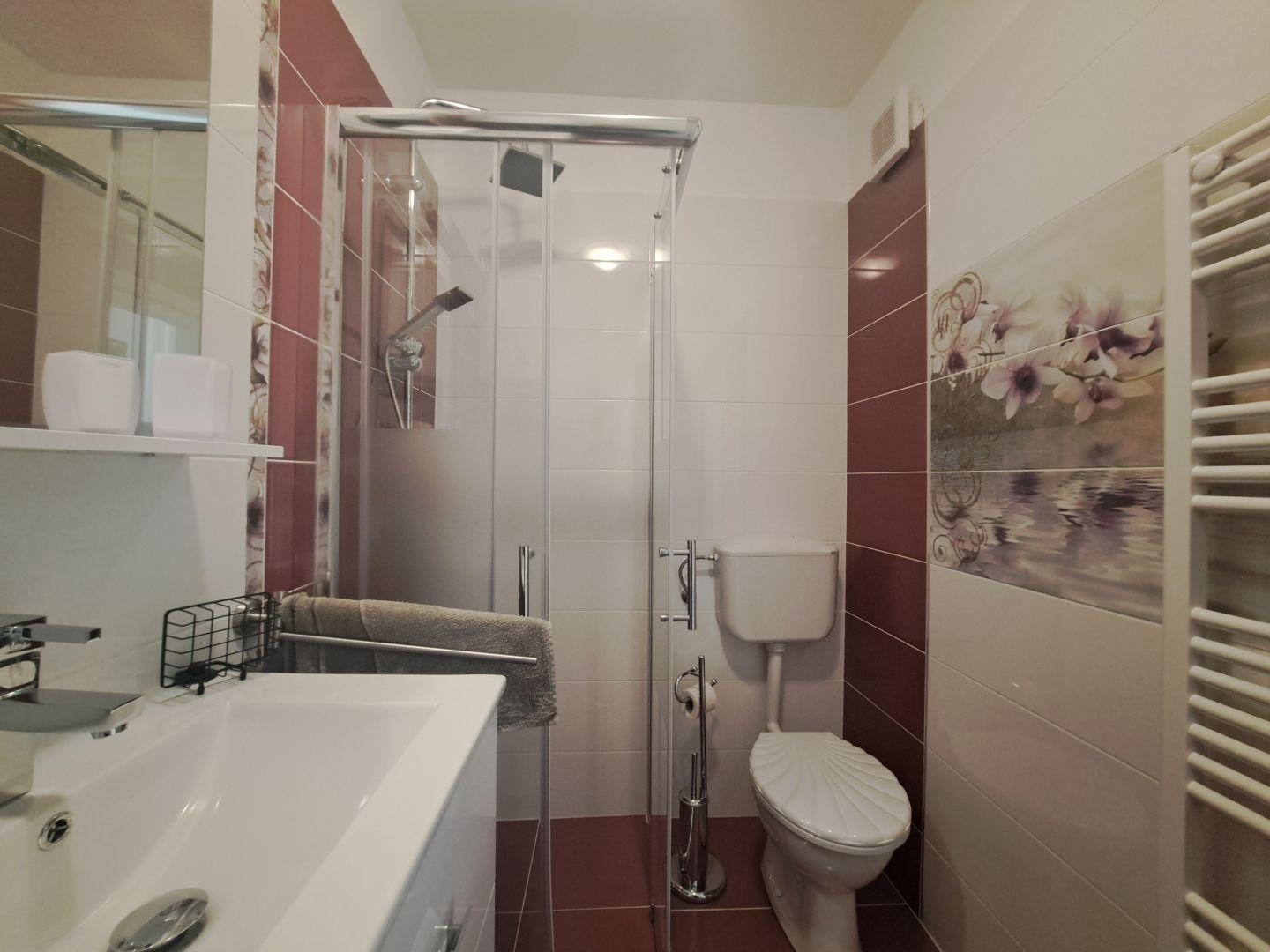 Hotel In vendita - Primorsko-goranska Opatija - Okolica