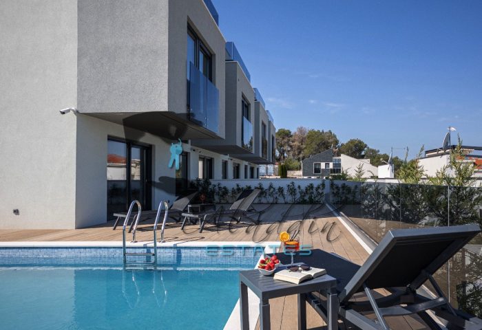 Haus Zu verkaufen - Splitsko-dalmatinska Okrug Gornji - foto 2/25