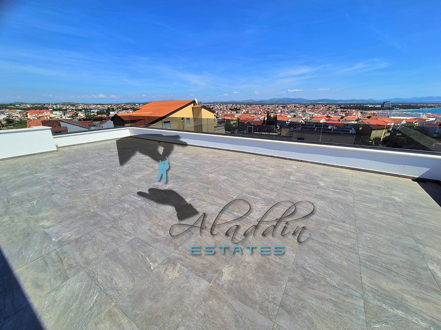 Flat For sale - Šibensko-kninska Vodice