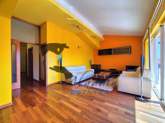 Appartement à vendre 112 m² – Seget Donji