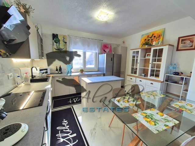 Hiša Naprodaj - šibensko-kninska čista Mala - foto 4/30