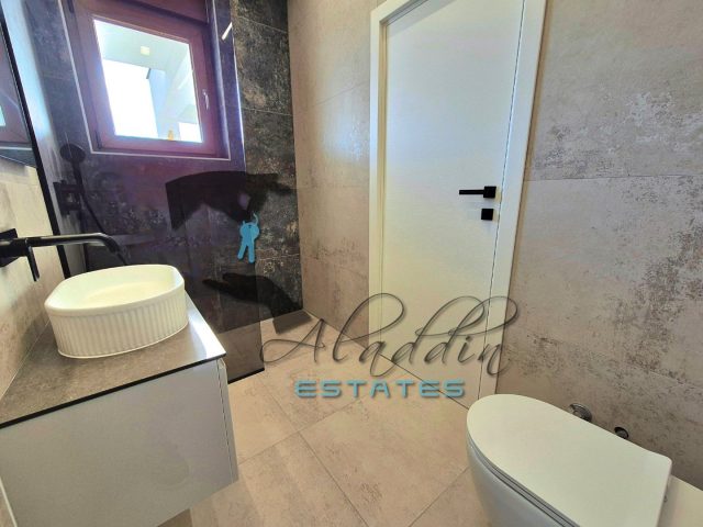Hiša Naprodaj - Splitsko-dalmatinska Kaštel Novi - foto 5/30
