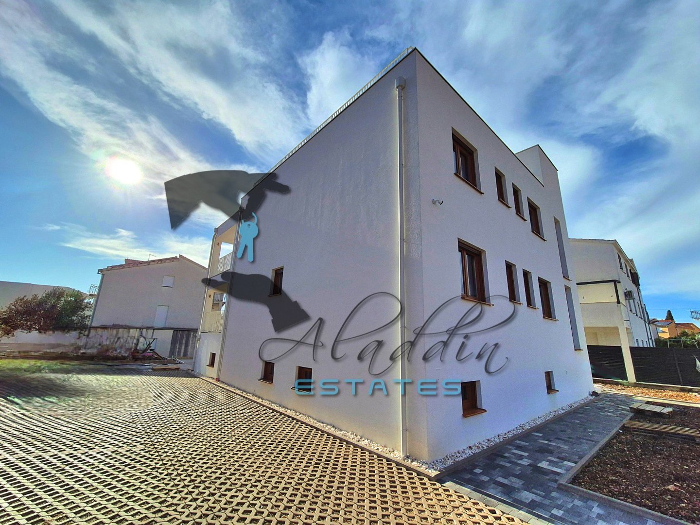 Hiša Naprodaj - Splitsko-dalmatinska Kaštel Novi