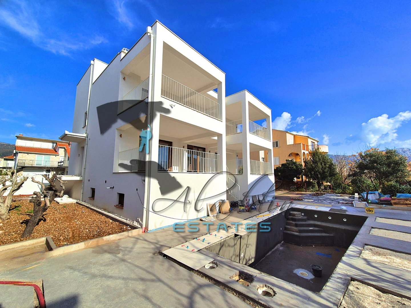 Hiša Naprodaj - Splitsko-dalmatinska Kaštel Novi