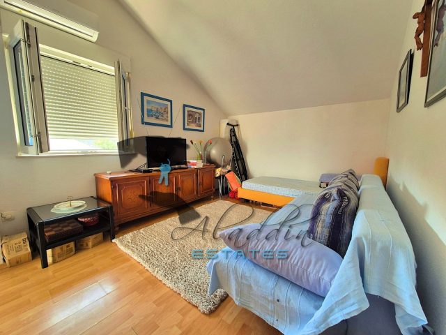 Appartement À vendre - Splitsko-dalmatinska Okrug Gornji - foto 4/11