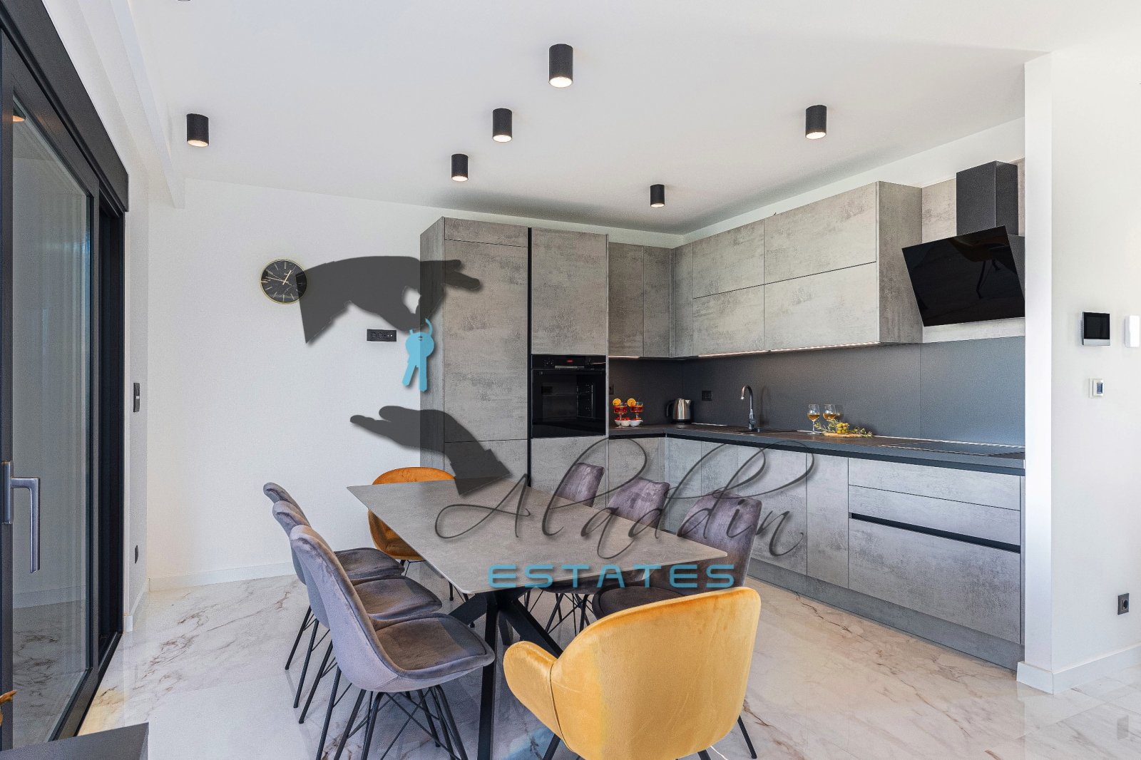 Haus Zu verkaufen - Splitsko-dalmatinska Okrug Gornji