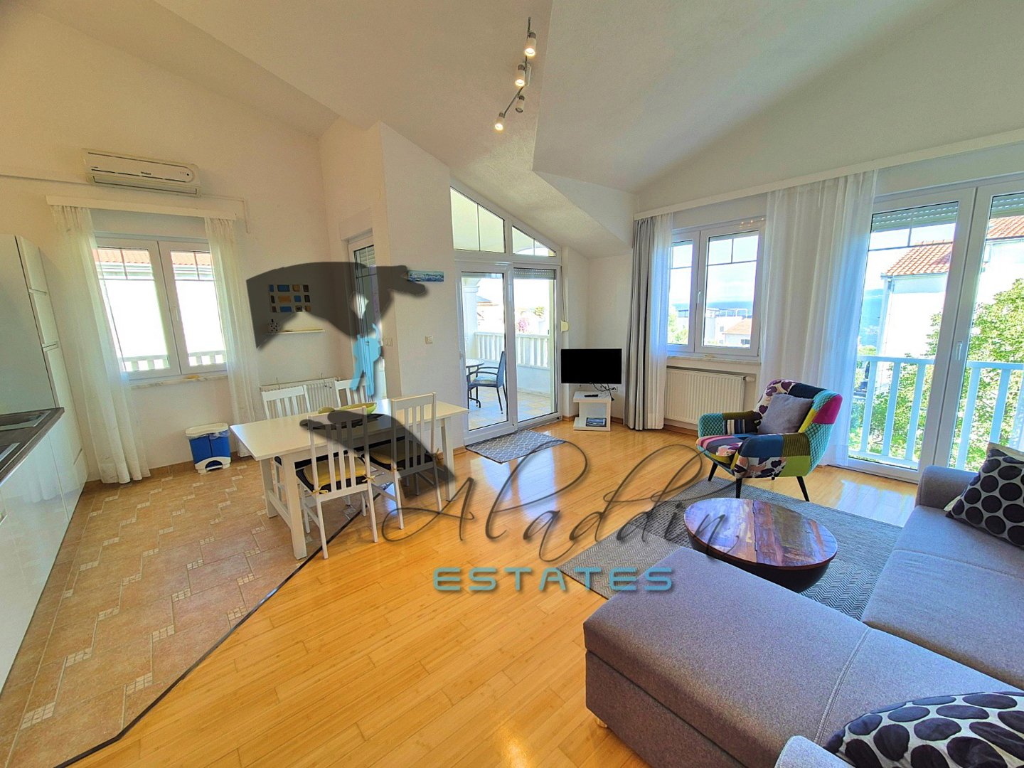 House For sale - Splitsko-dalmatinska Okrug Gornji