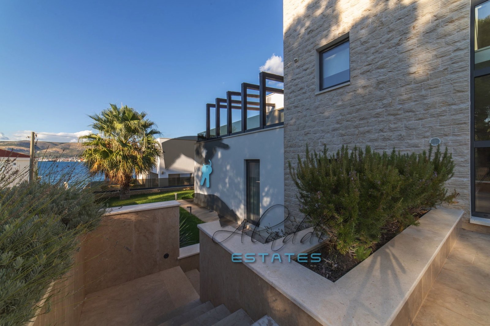 House For sale - Splitsko-dalmatinska Okrug Gornji