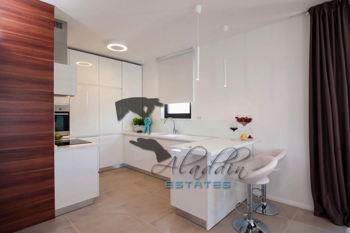 House For sale - Splitsko-dalmatinska Okrug Gornji
