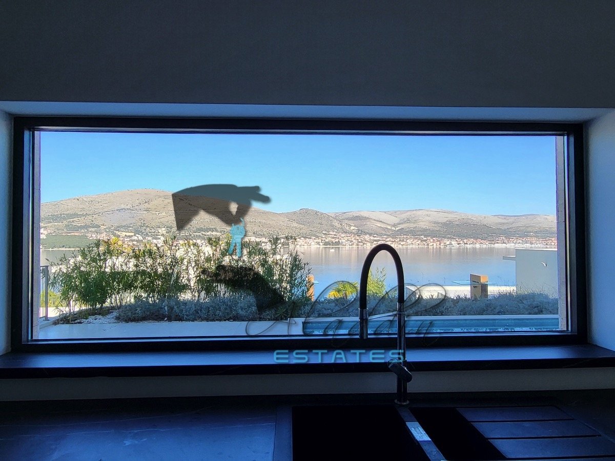 House For sale - Splitsko-dalmatinska Okrug Donji
