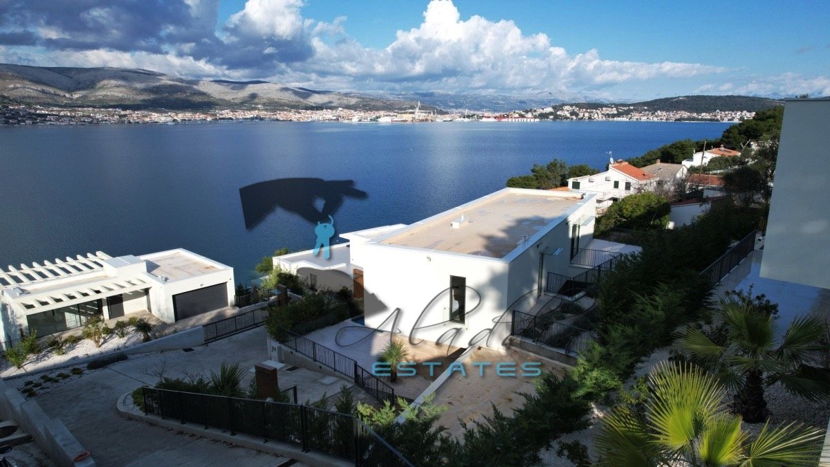 House For sale - Splitsko-dalmatinska Okrug Donji